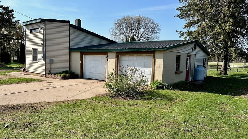 E7261 160th Ave, Mondovi, WI 54755