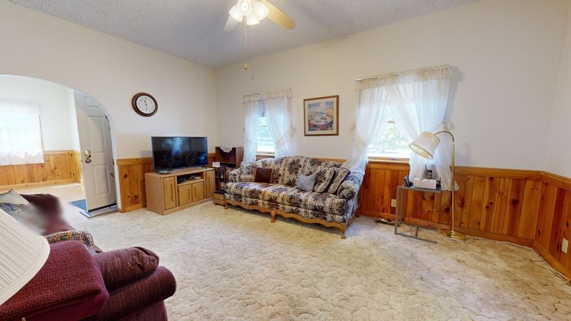 204 Court Ave, Park Rapids, MN 56470