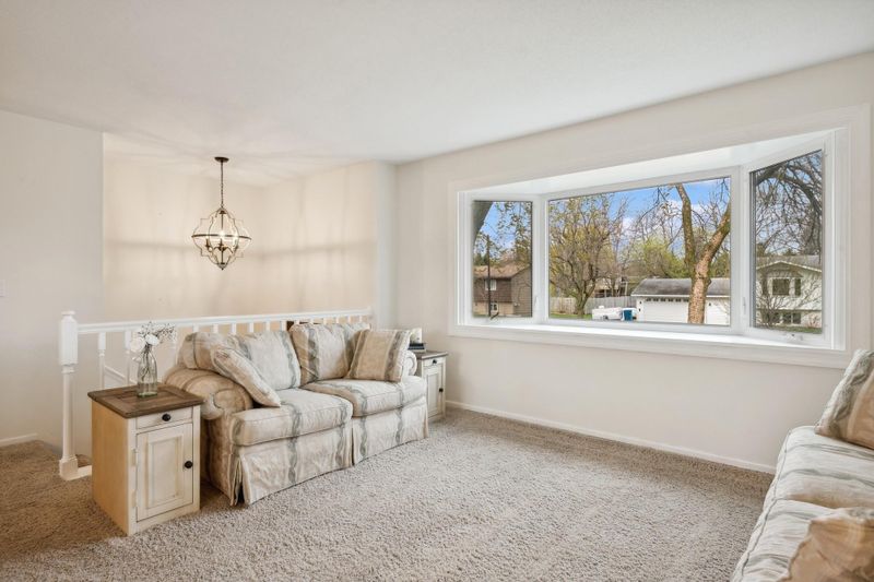 7192 Shad Ave, Hugo, MN 55038