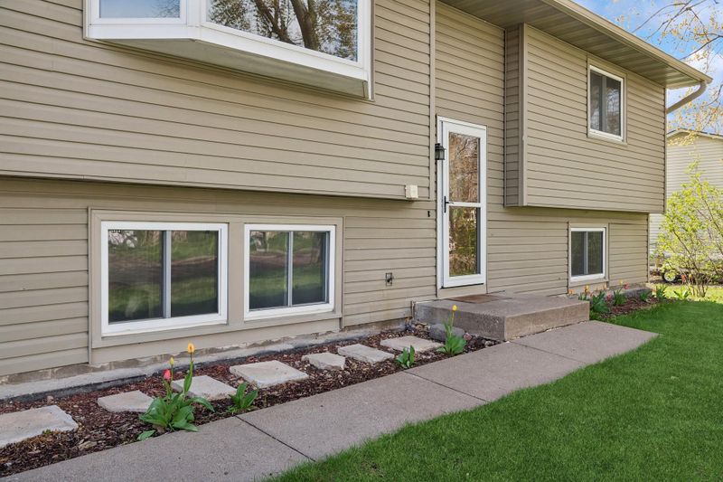 7192 Shad Ave, Hugo, MN 55038