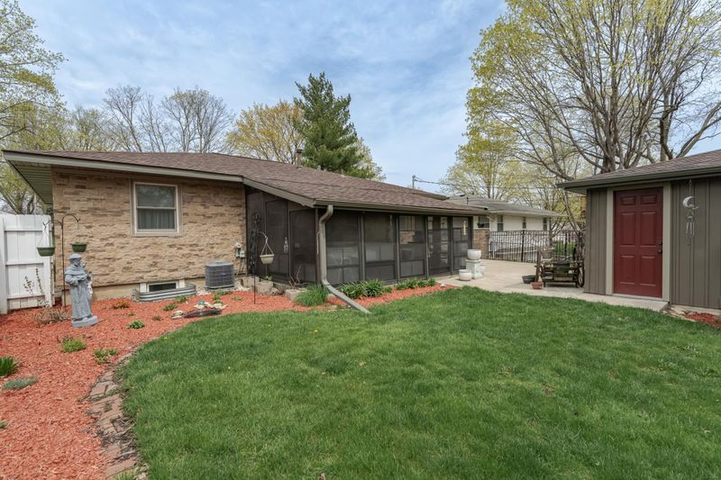 1706 Cascade St NW, Rochester, MN 55901