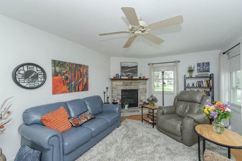 1706 Cascade St NW, Rochester, MN 55901