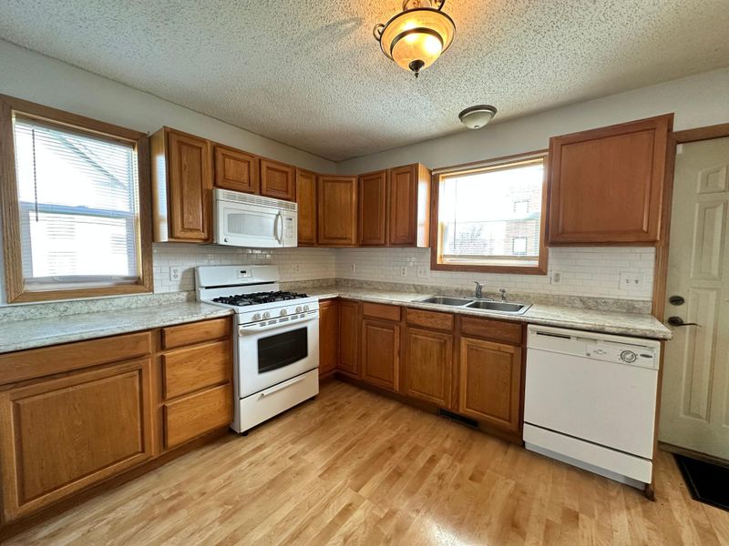 914 Logan Ave N, Minneapolis, MN 55411