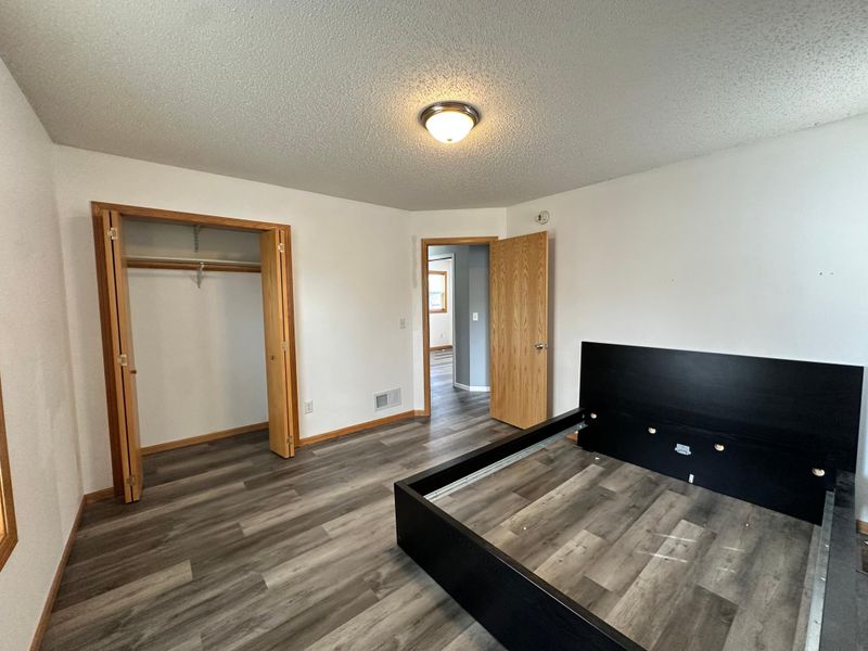 914 Logan Ave N, Minneapolis, MN 55411