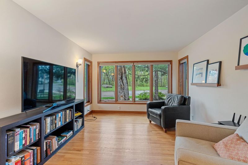 3424 Park Ter, Minneapolis, MN 55406