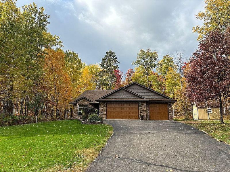 7726 White Overlook Dr, Pequot Lakes, MN 56472