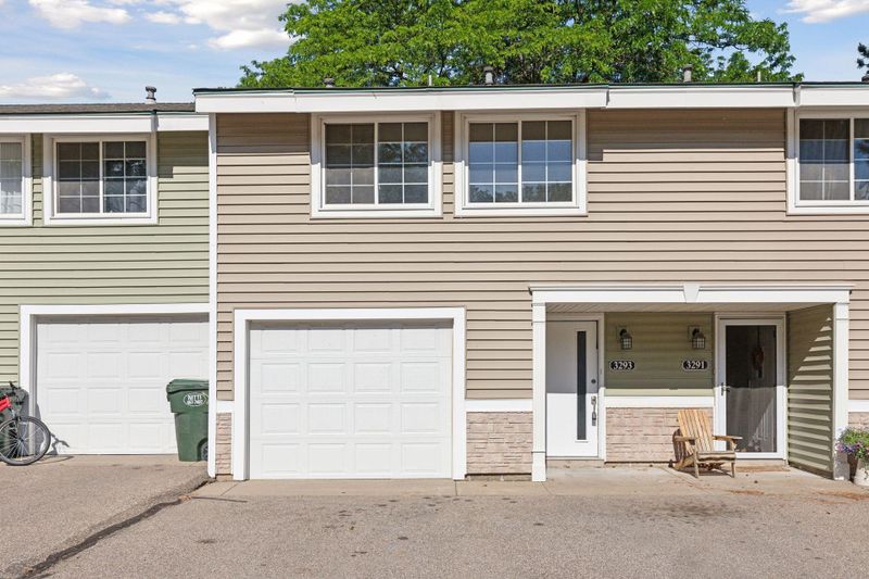 3293 Valley Ridge Dr #53, Eagan, MN 55121