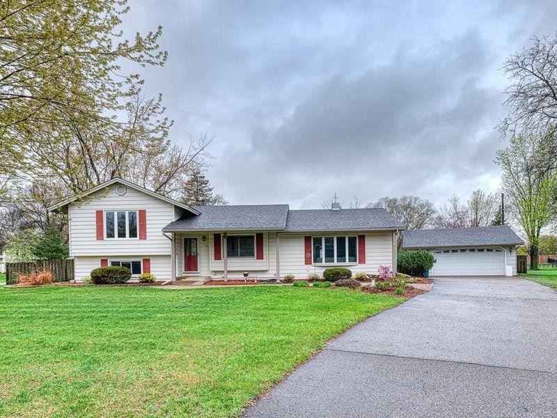 11800 3rd St NE, Blaine, MN 55434