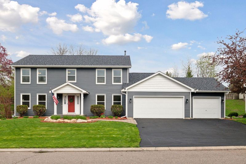 4820 Glacier Ln N, Plymouth, MN 55446