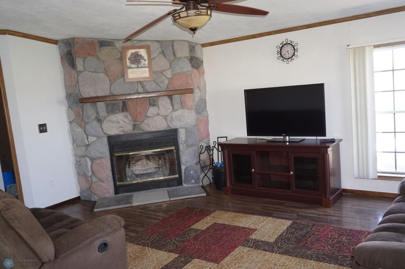 2250 120th St, Barnesville, MN 56514