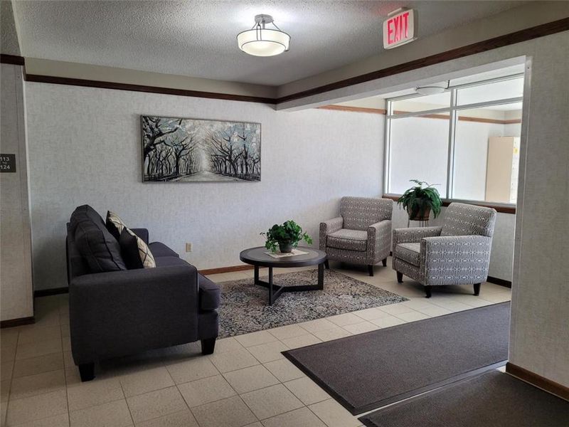 2801 Flag Ave N #302, New Hope, MN 55427