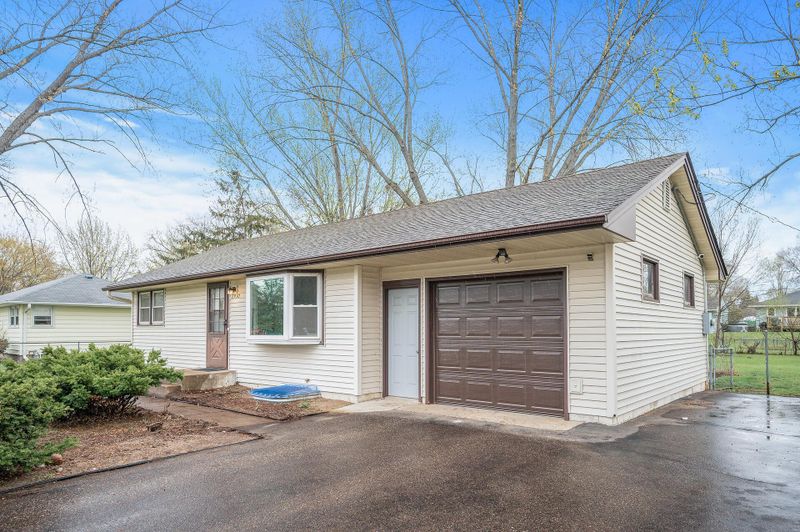 2930 119th Ave NW, Minneapolis, MN 55433