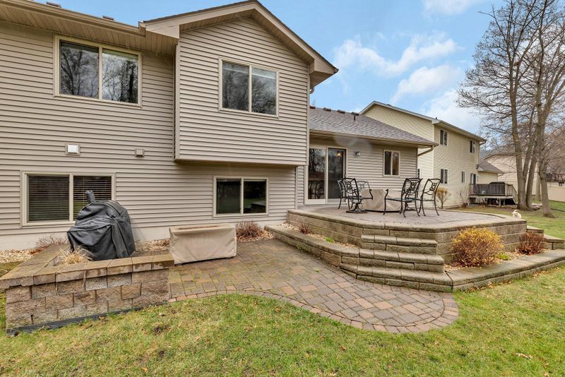 131 Frontier Ct, Sauk Rapids, MN 56379