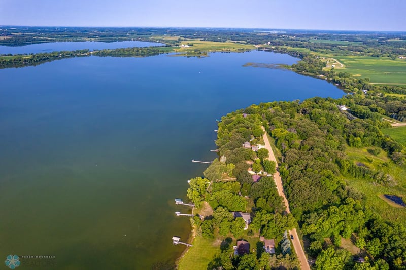 17640 Aaron Hts NW, Evansville, MN 56326