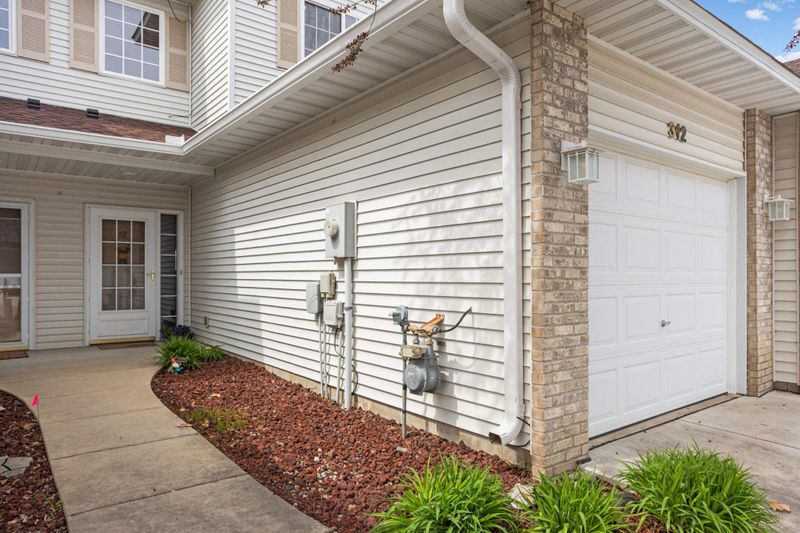 312 Archibald Ln, Dundas, MN 55019