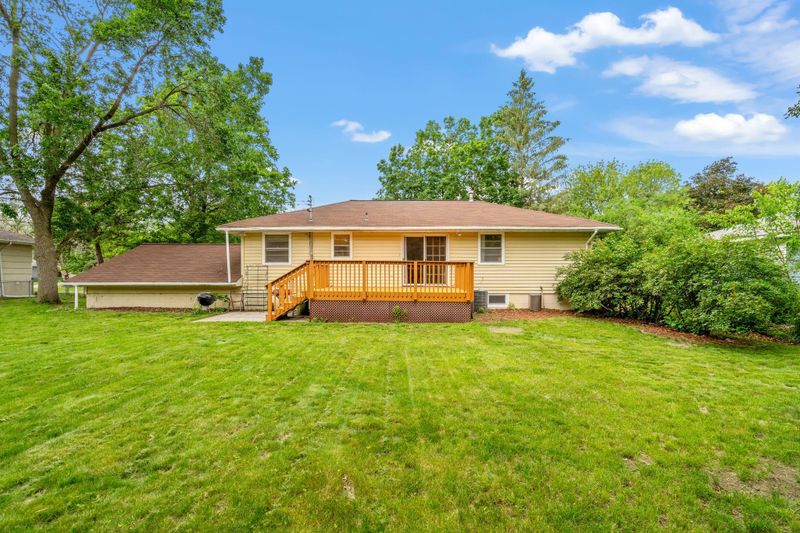 7132 Douglas Dr N, Brooklyn Park, MN 55429