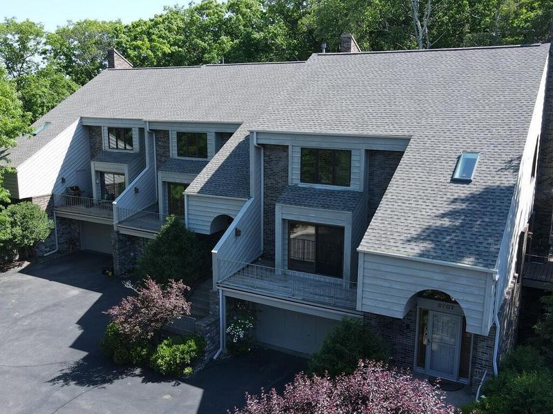 6707 Vernon Ave S, Edina, MN 55436