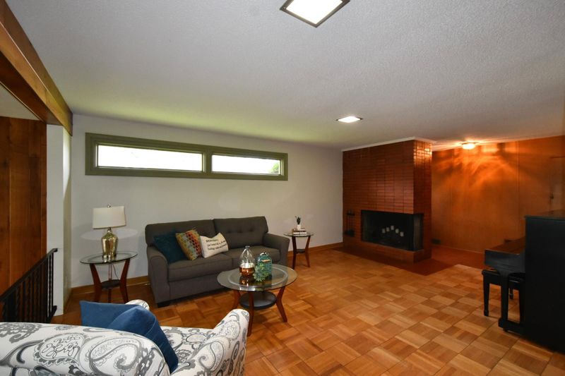 570 2nd Ave, Zumbrota, MN 55992