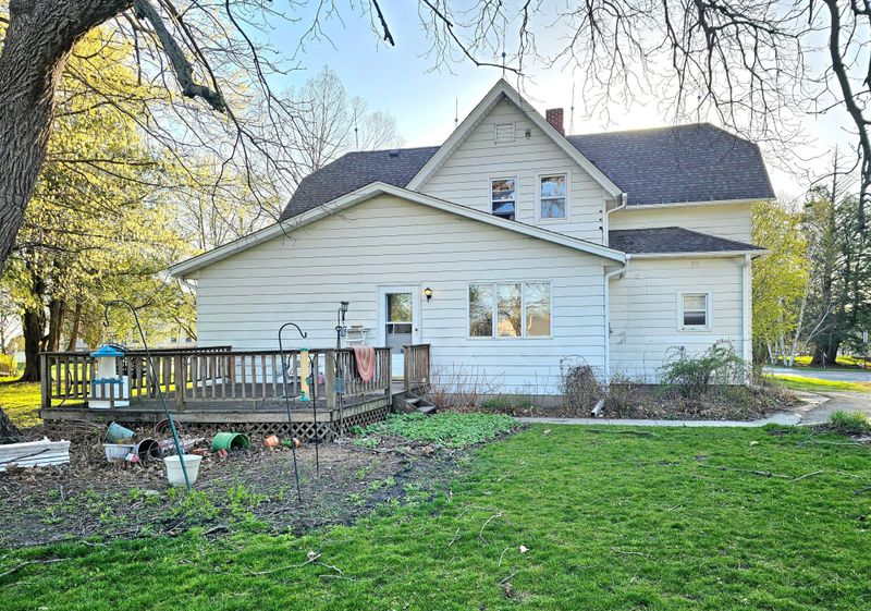 319 S Division Ave, Spring Grove, MN 55974
