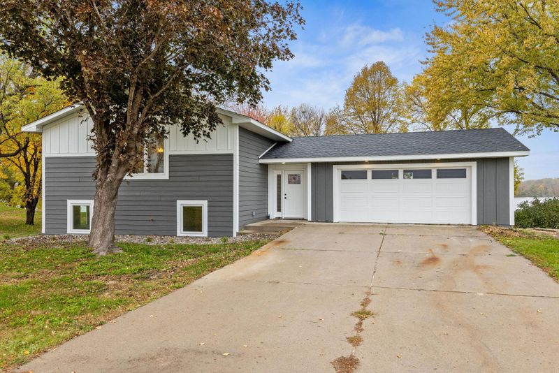 2702 24th St SE, Buffalo, MN 55313