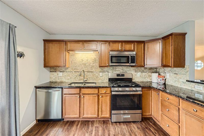 1418 Meadowmoor Dr NE, Minneapolis, MN 55432