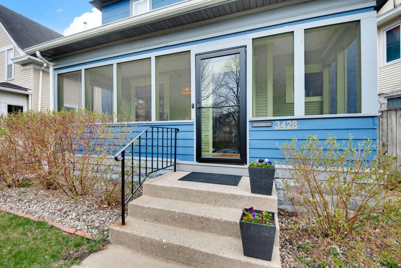 3428 5th Ave S, Minneapolis, MN 55408