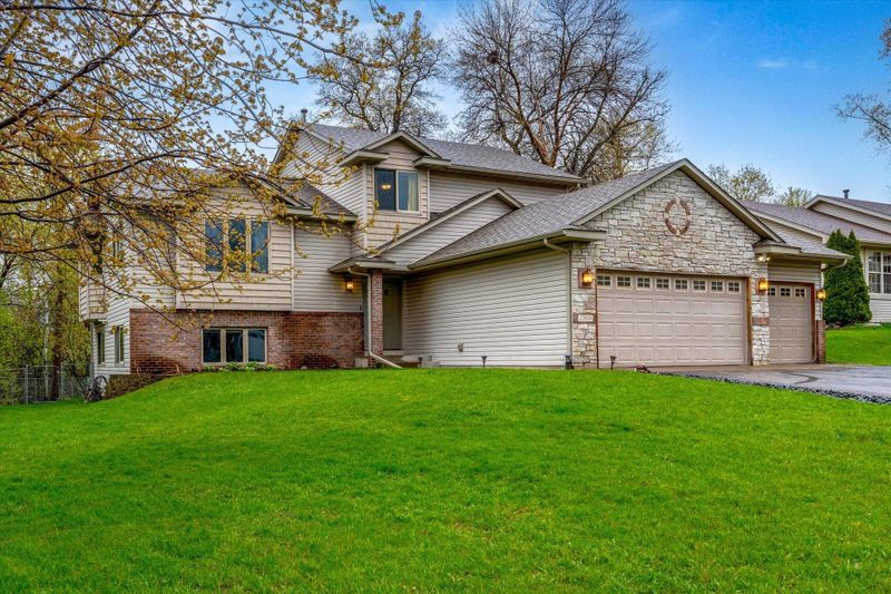 22858 Quay St NW, Saint Francis, MN 55070