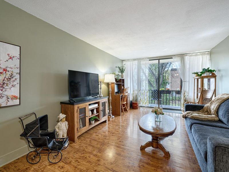 4014 15th Ave S #17B, Minneapolis, MN 55407