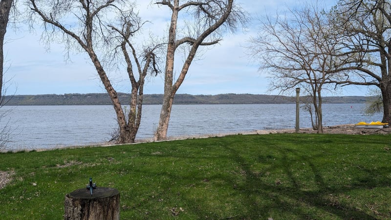 27868 Greens Point Rd, Red Wing, MN 55066