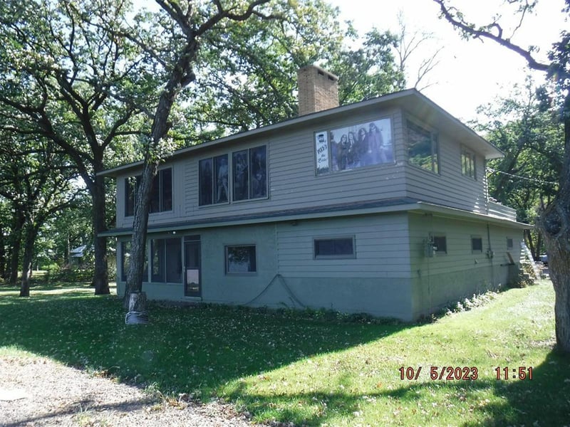 27868 Greens Point Rd, Red Wing, MN 55066