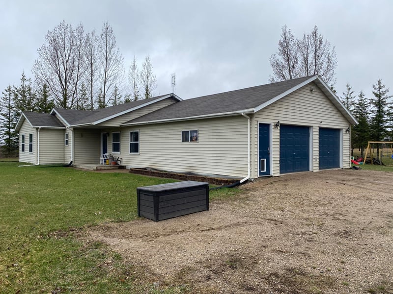 39271 County Road 8, Wannaska, MN 56761