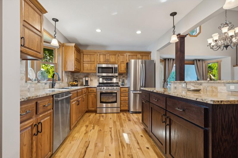 11615 Quebec Ave N, Champlin, MN 55316