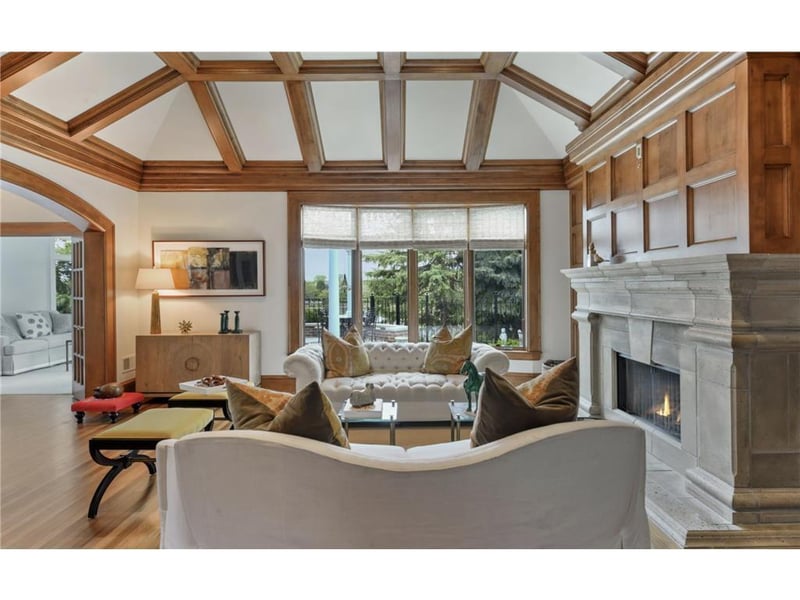 1000 Coventry Pl, Edina, MN 55435