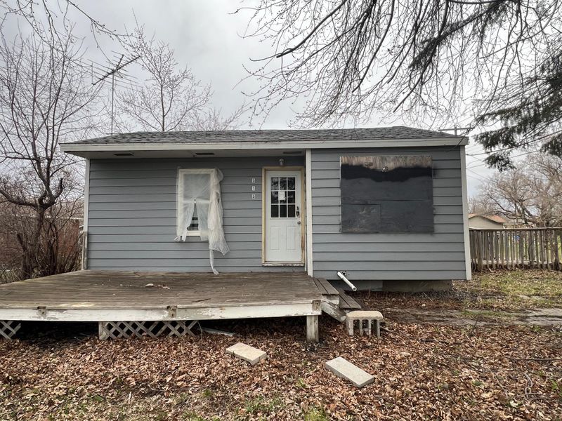 515 W Minnesota Ave, Mahnomen, MN 56557