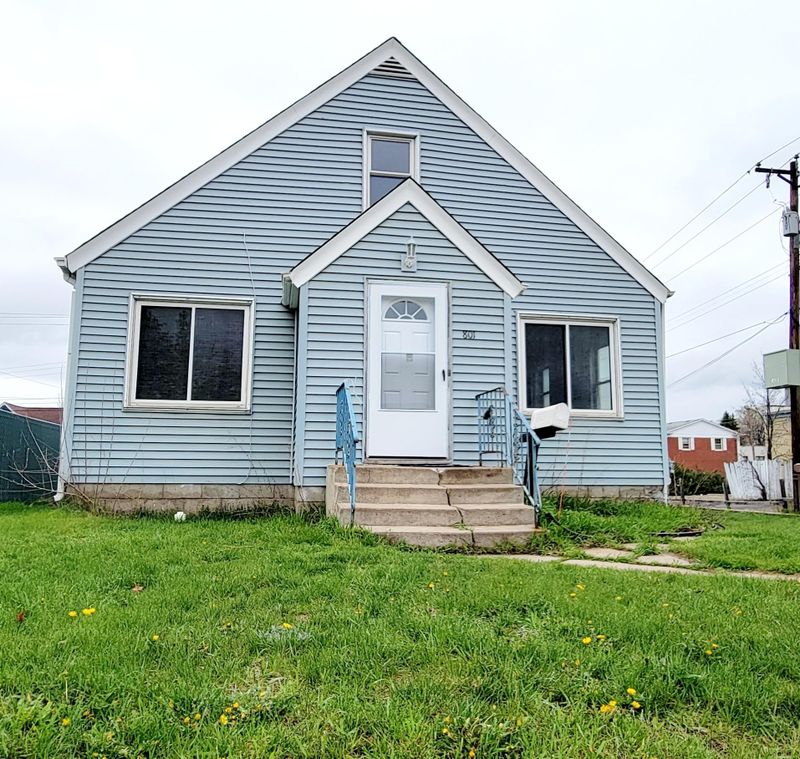801 Cottage Ave E, Saint Paul, MN 55106