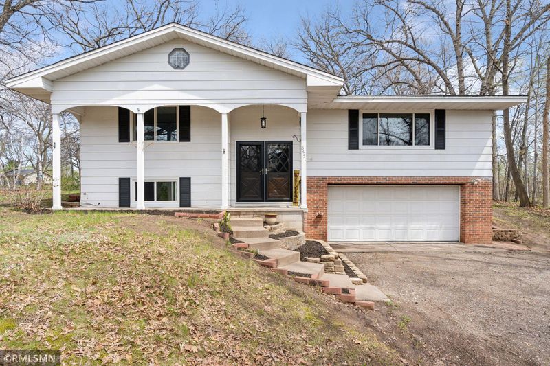 8451 214th St N, Forest Lake, MN 55025