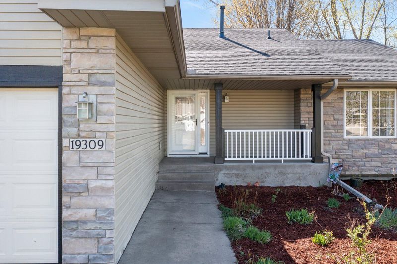 19309 Rush Ct NW, Elk River, MN 55330