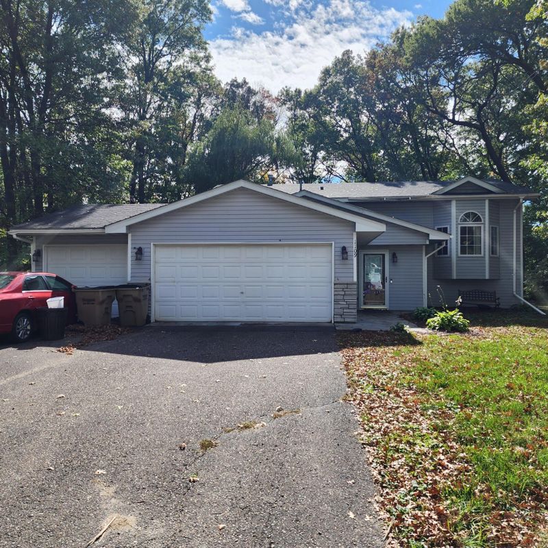 1109 17th St N, Princeton, MN 55371