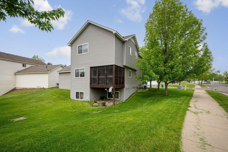 18933 Tyler St NW, Elk River, MN 55330