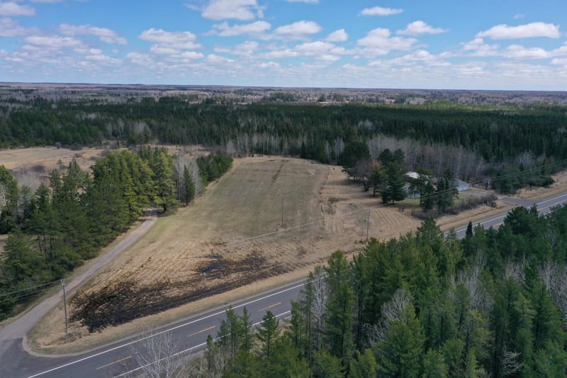 3428 Vermilion Trl, Makinen, MN 55763