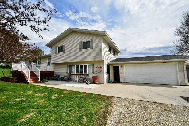 12290 460th St, Wanamingo, MN 55983
