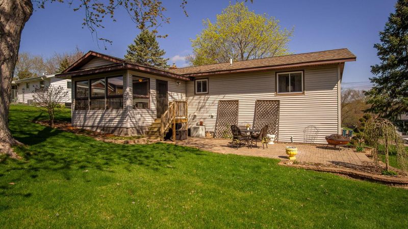 3611 Sherwin Ave, Altoona, WI 54720