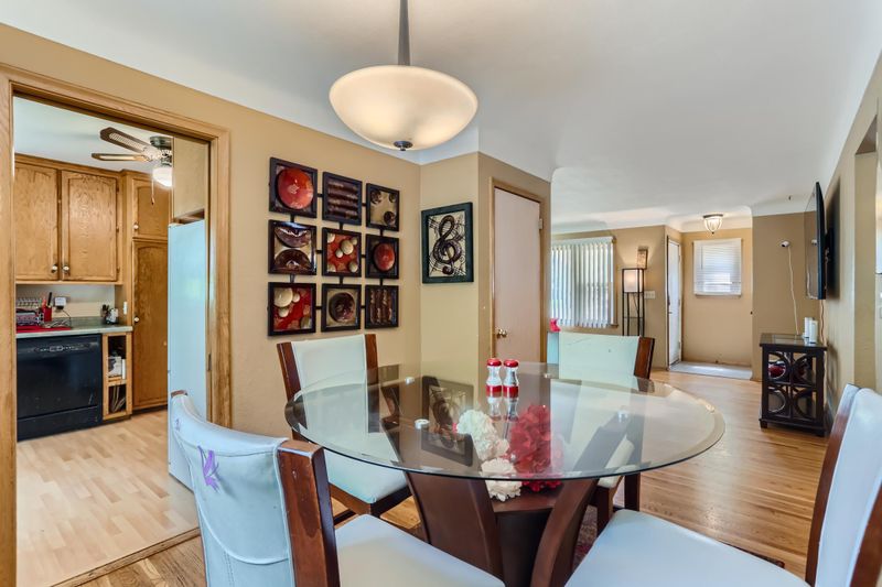 2091 Scenic Pl, Saint Paul, MN 55119