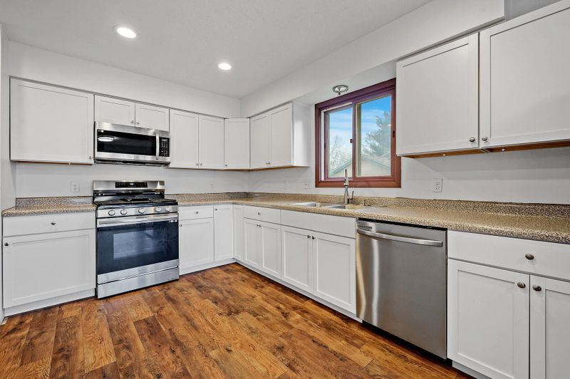 11638 Narcissus St NW, Coon Rapids, MN 55433