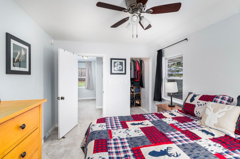 4029 E Calvary Rd, Duluth, MN 55803