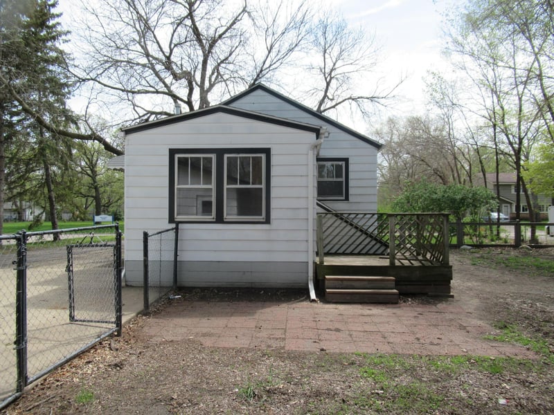 800 55th Ave N, Brooklyn Center, MN 55430