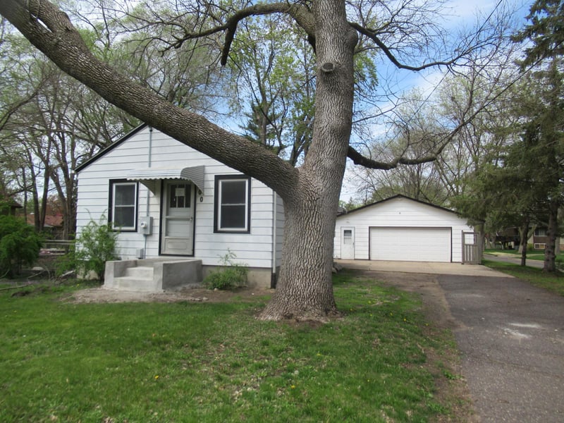 800 55th Ave N, Brooklyn Center, MN 55430