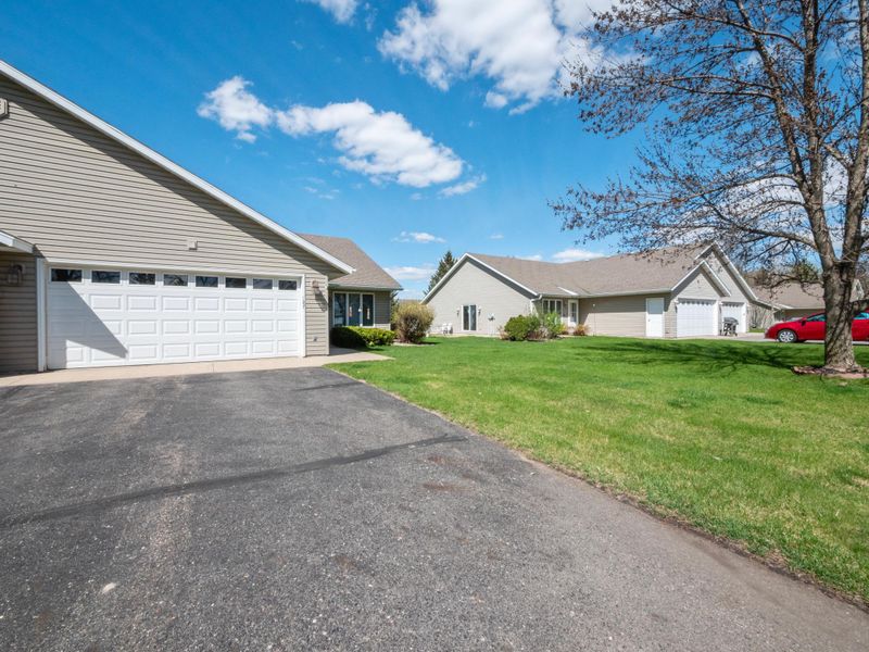 127 Bethesda St W, Alexandria, MN 56308