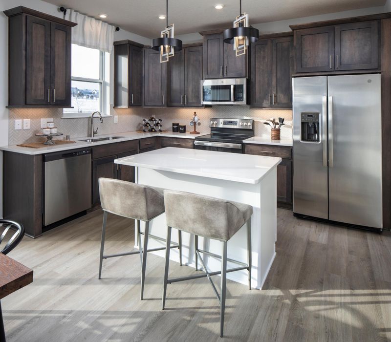 24251 Edgewater Ln, Rogers, MN 55374