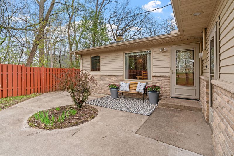361 Shoreacres Dr, Big Lake, MN 55309